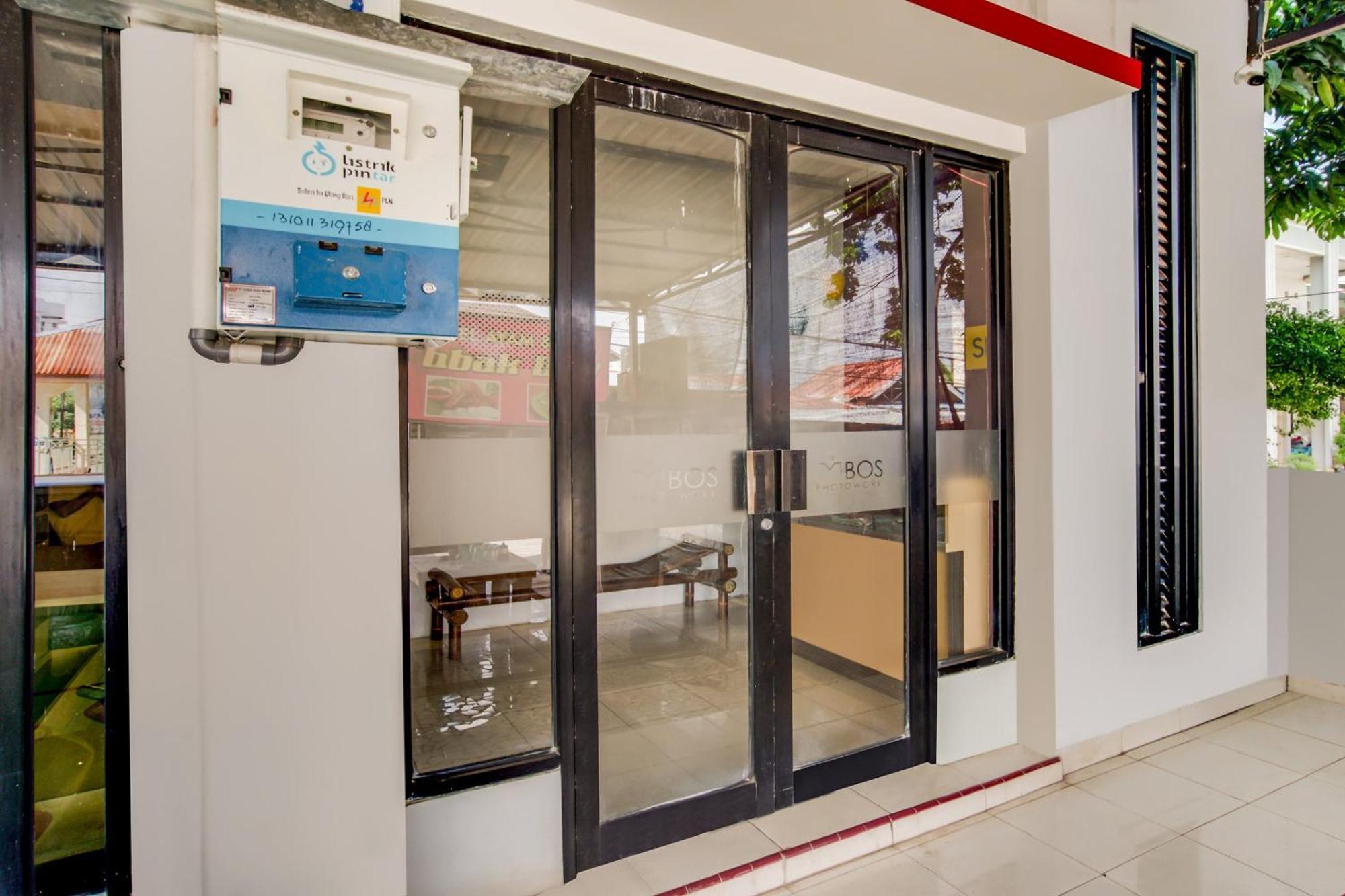 Oyo2182艾尔加尼2号酒店 巴东 外观 照片